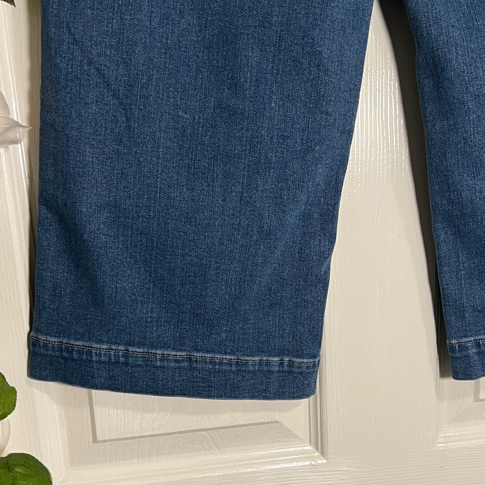 👖Chaps Women's Blue Mid Rise Crop Wide Jeans - Picture 6 of 12